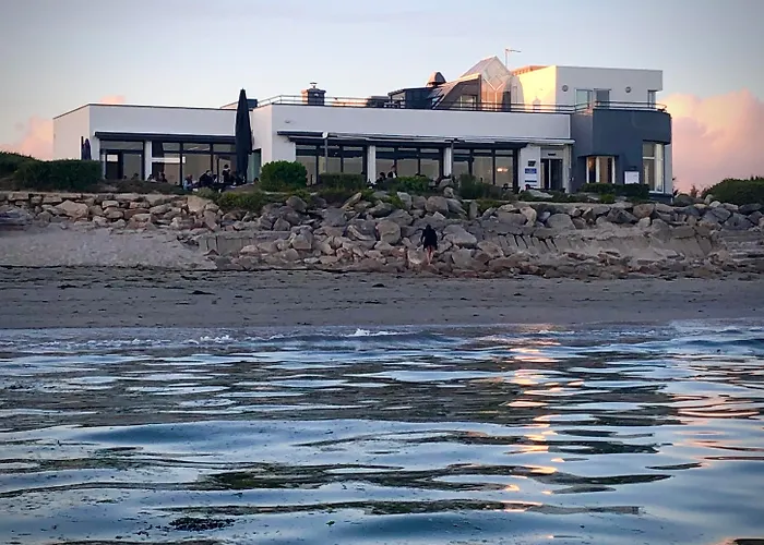 -- Hotel&Restaurant -- LES MOUETTES ----- Larmor Plage - Proche de LORIENT